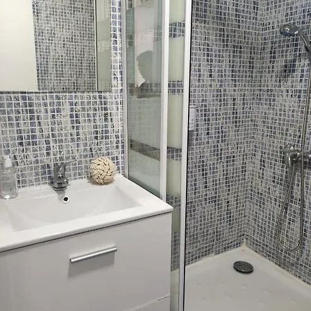 Rocachica Edén 41 * Torremolinos