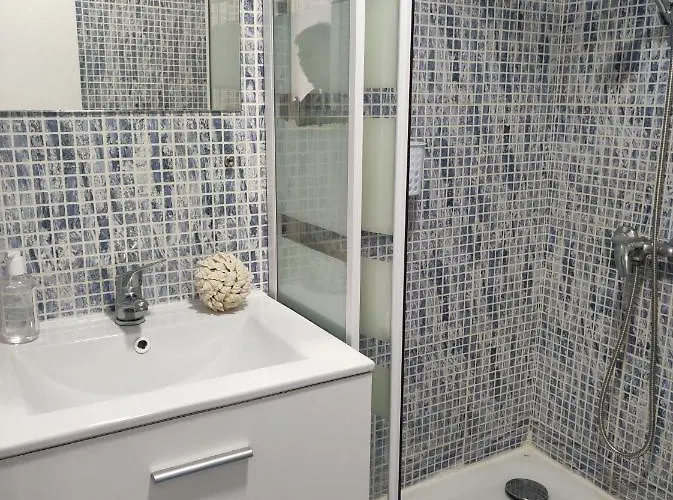 Rocachica Edén 41 * Torremolinos